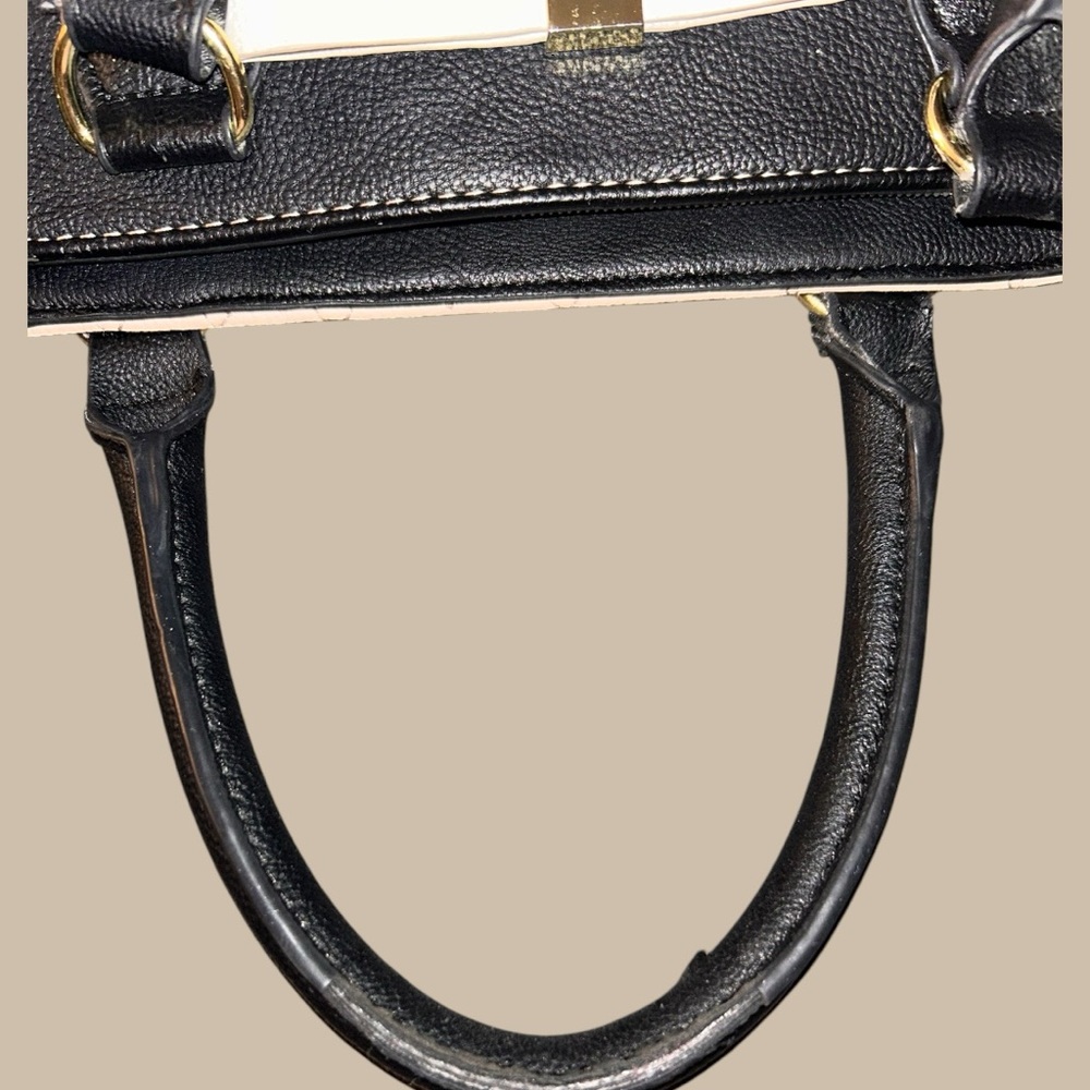 Betsey Johnson Black and Cream Quilted Handbag - Picture 9 of 11